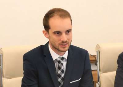 ''თვალყურს მივადევნებთ პროცესს პარლამენტში'' - ჟულიენ კრამპსი