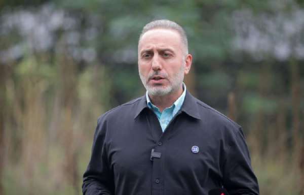 „ყველა მხარეს მოვუწოდებ, შევეშვათ ჩვენს საამაყო ფეხბურთელებს” – გიორგი შარაშიძე