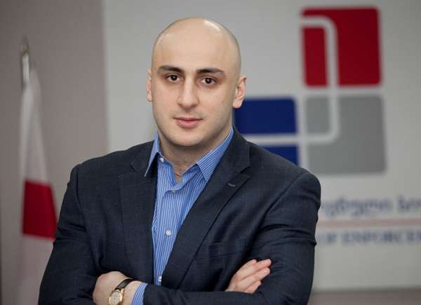 &quot;კეზერაშვილს ვურჩიე, რომ პოლიტიკიდან შორს ყოფნა კარგი იყო მისთვისაც და ქვეყნისთვისაც&quot; - ნიკა მელია