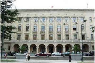 ქუთაისის საკრებულოში „ქართული ოცნება“ სავარაუდოდ 18, ოპოზიცია კი - 17 მანდატს მიიღებს