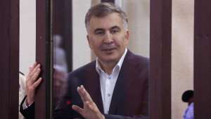 სააკაშვილის სასამართლო პროცესი გადაიდო - ის კორონავირუსით ინფიცირებულის კონტაქტია