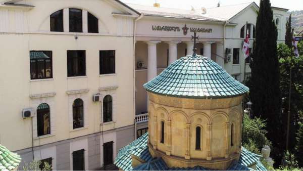 საპატრიარქო განცხადებას ავრცელებს