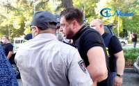 ქუთაისის მერიასთან &quot;ქართული ოცნებისა&quot; და &quot;ნაციონალური მოძრაობის&quot; წევრებს შორის სიტყვიერი დაპირისპირება იყო