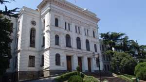 165 000 ლარის მითვისების საქმეზე თბილისის სახელმწიფო უნივერსიტეტის ყოფილი ბუღალტერი დააკავეს