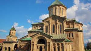 გელათის სამონასტრო კომპლექსს UNESCO-ს მსოფლიო მემკვიდრეობის ცენტრისა და კულტურული ფასეულობების დაცვის საერთაშორისო ცენტრის მრჩეველთა ერთობლივი მისია ეწვევა