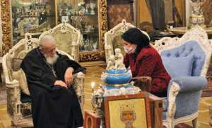 სალომე ზურაბიშვილი პატრიარქს შეხვდა