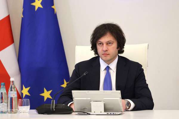 “ოპოზიციას არ ჰყავს არცერთი რეიტინგული და ქარიზმატული ფიგურა, ამის გამოა, რომ ურეიტინგო პოლიტიკოსებს, ხან ერთ დავალებას აძლევენ გარედან, ხან მეორეს, ვერცერთი მათი ინიციატივა ვერ იქნება წარმატებული”- ირაკლი კობახიძე