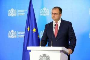 "უცხო ქვეყნის მოქალაქე საქართველოს პოლიტიკაში მონაწილეობას ვერ მიიღებს" - რატი ბრეგაძე