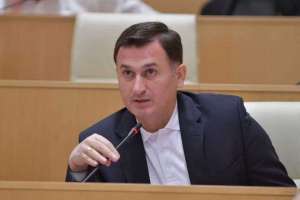 "აზერბაიჯანსა და სომხეთს შორის ნდობის ხიდის აღდგენა გვინდაო, სამტრედია-გრიგოლეთის ხიდი აღადგინეთ, ის ჯობს" - დავით კირკიტაძე