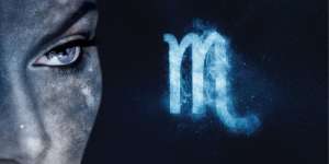 7 მიზეზი, თუ რატომაა მორიელი ქალი ასეთი მაგნიტური