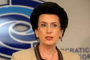 "მხოლოდ მე შემიძლია უკანონო "ბორდერიზაცია" შევაჩერო" - ნინო ბურჯანაძე