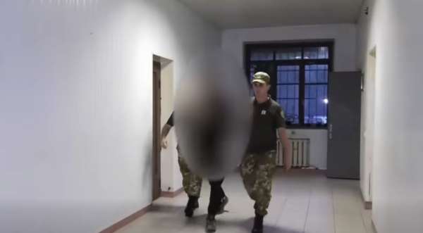 სასაზღვრო პოლიციის თანამშრომლებმა უცხო ქვეყნის 3 მოქალაქე საქართველოს სახელმწიფო საზღვრის უკანონოდ გადმოკვეთის მცდელობისა და უკანონოდ გადმოკვეთის ფაქტზე დააკავეს