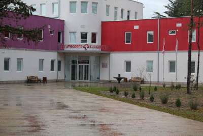 ქუთაისის ინფექციურ ცენტრს მთავრობა “ლჯ და კომპანიისგან” 8 მილიონ ლარად გამოისყიდის