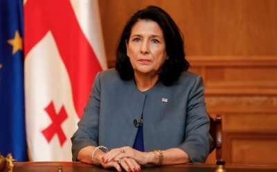 &ldquo;ჩვენ არც არჩევნებში მონაწილეობის კამპანია გვაწყობს, არც ბოიკოტის, ჩვენი თემაა, გავაცოცხლოთ წინააღმდეგობის პლატფორმა, რომელიც ჩამოაყალიბებს გარდამავალ მთავრობას&rdquo; - სალომე ზურაბიშვილი