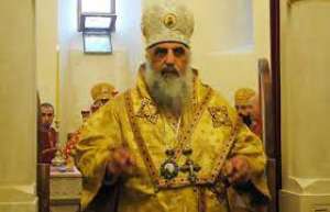 მეუფე სტეფანემ 8 დაპირისპირებული მღვდელი და მონაზონი ეკლესიიდან განკვეთა