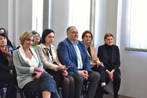 ქუთაისის მერი მელიტონ ბალანჩივაძის სახელობის ცენტრალურ სამუსიკო სასწავლებელს ესტუმრა