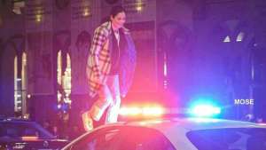 “ეს გოგო იყო სუსის პროვოკატორი, სხვანაირად პოლიცია ვერ ბედავდა, გზაზე არ გადაეშვა ხალხი – დაამთავრეს ქართველი ხალხის ერთწლიანი უწყვეტი პროტესტი” - ანა ბერიშვილი აქციის მონაწილეზე