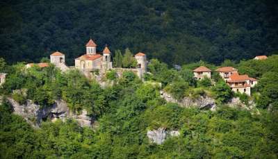 დღეს მოწამეთობა აღინიშნება