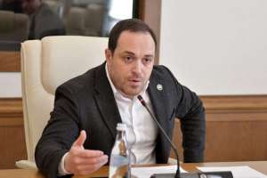 &ldquo;ევროკავშირმა აჩვენა მოუქნელობა და უსუსურობა იმ არსებულ პრობლემებთან მიმართებით, რა პრობლემებიც დღეს ევროკავშირის წინაშე არსებობს&rdquo; &ndash; გიორგი გაბუნია