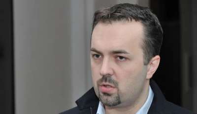 "ივანიშვილს პოლიტიკაში უყვარს &bdquo;დურაკას&ldquo; თამაში, უნდა ბევრი კოზირი ჰქონდეს, რომ ბოლოს ამ კოზირებით მოიგოს, ხოლო ტრამპი &bdquo;ჯოკერს&ldquo; თამაშობს და დარწმუნებულია, რომ ორივე &bdquo;ჯოკერი&ldquo; მის ხელშია" - დიმიტრი შაშკინი