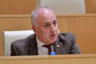 "არ გვინდა, უცხო ქვეყნები უხეშად ერეოდნენ ჩვენი ქვეყნის შიდა საქმეებში" - დიმიტრი ხუნდაძე მიმართვას ავრცელებს