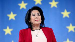 ,,რეპრესიების ახალი ტალღა - &bdquo;ტიტუშკების&ldquo; ხროვამ კვლავ გამოიყენა არაპროპორციული ძალა"- სალომე ზურაბიშვილი