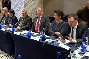 მწვავე კრიზისი და დიდი ცვლილებების მოლოდინი ოპოზიციაში - რატომ იშლება პარტიები და იცვლებიან ლიდერები