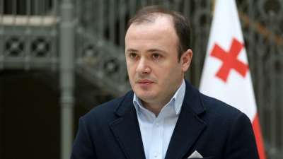 "გიჟი &bdquo;ჯაფარა&ldquo; და ვაშაძე რა დამოკიდებულებაში იქნებიან ხელმოცარულ &bdquo;ნაცმოძრაობასთან&ldquo;, ჩვენთვის მეათეხარისხოვანია"