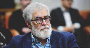 "ლიზ თრასის კაბინეტში, ოთხი ტრადიციულად ძირითადი თანამდებობიდან არც ერთს არ იკავებს თეთრი მამაკაცი"