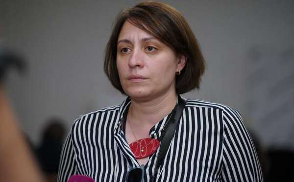 &quot;შიშველ სხეულზე მატარებდნენ მეტალოდეტექტორს, ხაზგასმული აგრესია და ძალადობა იყო პოლიციის მხრიდან&quot; - ელენე ხოშტარია