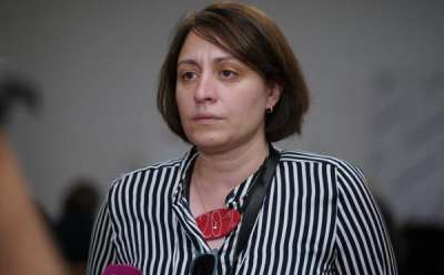 &quot;შიშველ სხეულზე მატარებდნენ მეტალოდეტექტორს, ხაზგასმული აგრესია და ძალადობა იყო პოლიციის მხრიდან&quot; - ელენე ხოშტარია
