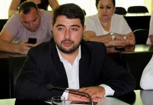 ქუთაისის საკრებულოში ფრაქცია ,,ქართული ოცნება" ოთარ ლორთქიფანიძემ დატოვა