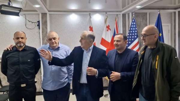 პაატა ბურჭულაძის, მურთაზ ზოდელავას, ირაკლი ნადირაძის, პაატა მანჯგალაძის, ლაშა ბერიძის, ირაკლი შაიშმელაშვილისა და კიდევ 5 პირის წინასასამართლო სხდომა დღეს გაიმართება