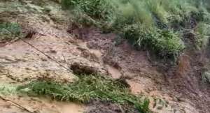 "მე-4 კლასელი ბავშვია დაკარგული, სახლი ჩაიტანა მეწყერმა, დაახლოებით 10 სახლია დანგრეული" - ლანჩხუთის მერი გურიის სტიქიაზე