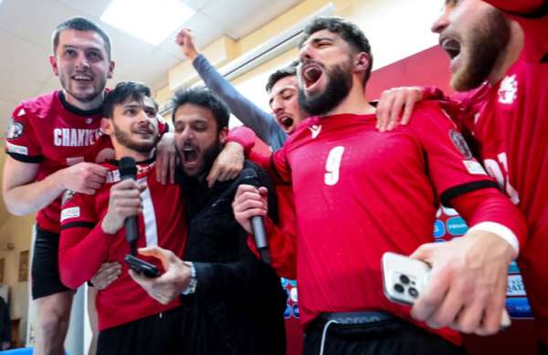 საფეხბურთო ნაკრების წევრები ღირსების ორდენზე წარადგინეს