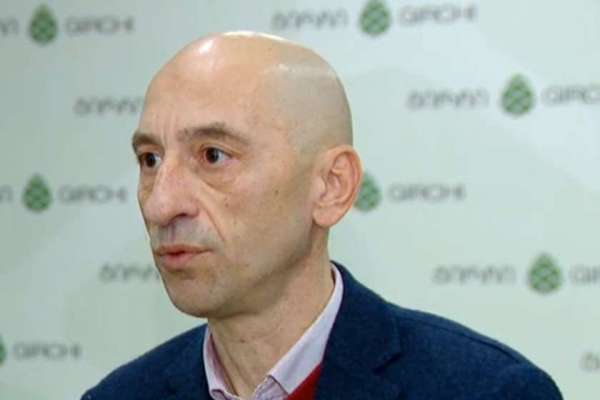 “შეუძლებელია ვინმესთან სერიოზული დალაპარაკება, ყველა მიშა-ბიძინაზე გველაპარაკება” - ვახტანგ მეგრელიშვილი