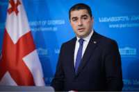 “სააკაშვილის მთავრობამ, რომელსაც ახლაც კი ზოგი ევროპული მთავრობა და პოლიტიკური ჯგუფი უჭერს მხარს, დაუთმო საქართველოს ტერიტორიების 20% რუსეთის საოკუპაციო ძალას” – პაპუაშვილი