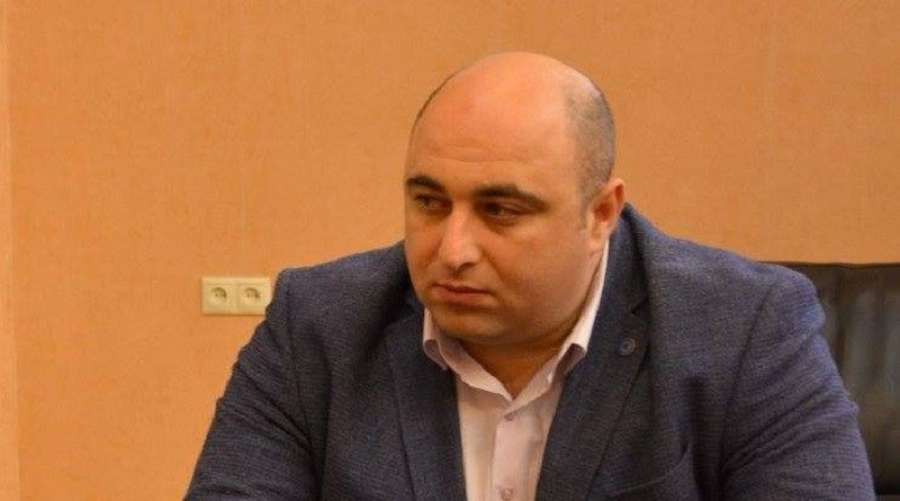 ქუთაისის მერმა ბუნებრივი აირით მოწამლული ორი არასრულწლოვანი მოინახულა