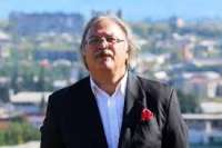 &quot;სასწრაფოდ ჩავანაცვლოთ ქუჩა პარლამენტის ტრიბუნით&quot; - გრიგოლ ვაშაძე მიმართვას ავრცელებს