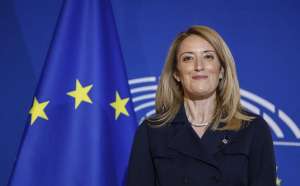 ''ევროპარლამენტი მკაფიოდ აცხადებს, რომ ქვეყნებისთვის, რომლებიც ევროპას თავიანთ სახლად მიიჩნევენ, კარი არ უნდა დაიხუროს, ეს ეხება ყველას, ვინც განაცხადი გააკეთა'' - რობერტა მეცოლა