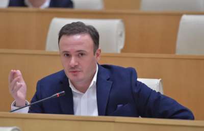 &ldquo;ერთი მასხარა იყო, საკრებულოდან ასე არის ცნობილი&rdquo; - ირაკლი ზარქუა ლევან ხაბეიშვილზე