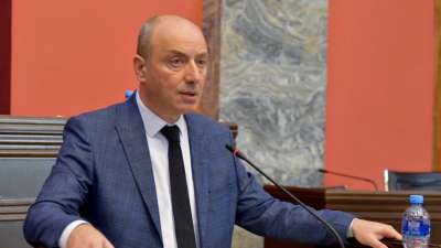 "ნაციონალური მოძრაობის&ldquo; მიმართ რეკომენდაცია მაქვს, თავმჯდომარის ერთი პოსტი დაამატონ, ლუწ რიცხვებში ხაბე იქნება, კენტ რიცხვებში - მელია"