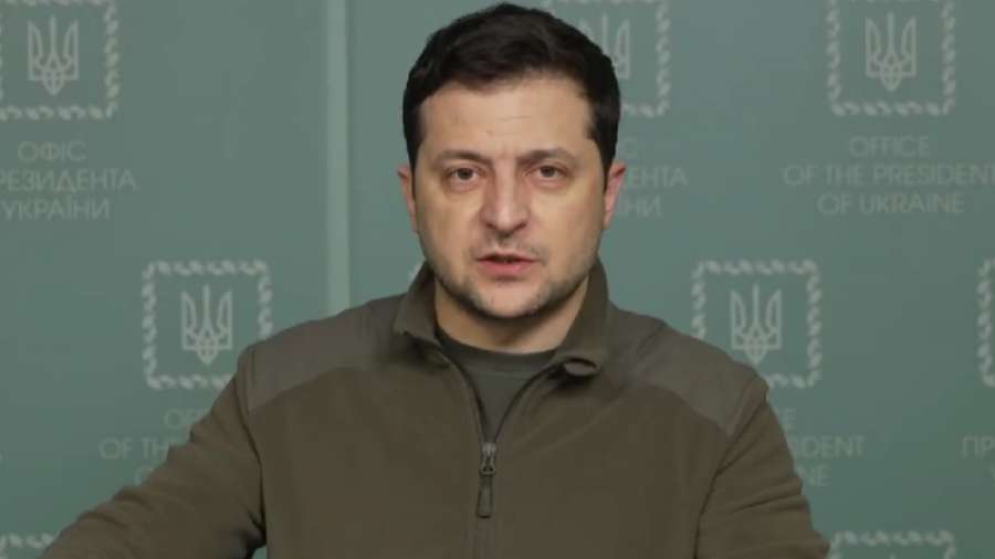 &quot;რუსებმა უკრაინის აღმოსავლეთ ნაწილი ერთ დღეში 400-ჯერ დაბომბეს&quot;- ვოლოდიმირ ზელენსკი