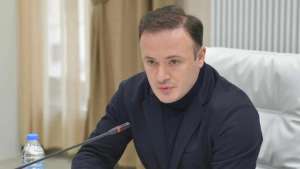 "იმ პროგრამებში, რომლებიც ქართულ საზოგადოებას კეთილსინდისიერად ემსახურებოდა, რომ არ გაჩერდეს, შეგვაქვს ცვლილება &bdquo;გრანტების შესახებ&ldquo; კანონში და გვექნება ობიექტური, საქმეზე ორიენტირებული ურთიერთობა არასამთავრობო სექტორთან"- ირაკლი ზარქუა