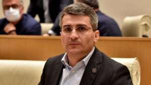 "ჩემი აზრით, საიამ უნდა თქვას, რომ დიახ, ამერიკული ძალა მაფინანსებდა და ამერიკული და ევროპული ძალის ინტერესი იყო, საქართველოს სტრასბურგში სრულყოფილი სარჩელი წარედგინა - ამაში სასირცხვილო არაფერია! " - მამუკა მდინარაძე