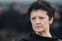 ''როგორც ჩანს, იან კელის &bdquo;ნაცმოძრაობის&ldquo; სიყვარული თან გაჰყვა, განაგრძობს &bdquo;თავისიანების&ldquo; მხარდაჭერას, იმ პოლიტიკური ძალის, რომელსაც საზოგადოების მნიშვნელოვანი ნაწილი ქართველთმოძულეებს უწოდებს'' - თეა წულუკიანი