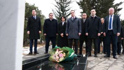 აფხაზეთის მთავრობის თავმჯდომარემ გურამ გაბესკირიას ხსოვნას პატივი მიაგო