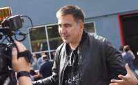 &quot;უნდა ბიჭს რომ ჩავიდე?&quot; - რას პასუხობს სააკაშვილი საქართველოში ექსტრადირების შესახებ შეკითხვას