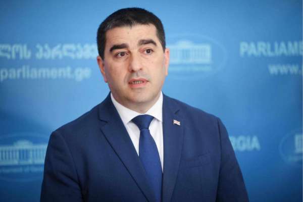 ,,ბატონი იაგო ხედავს ხეებს და ვერ ხედავს ტყეს"- შალვა პაპუაშვილი