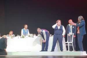 ქუთაისის თეატრში სპექტაკლ &bdquo;ტესტოსტერონის&ldquo; პრემიერა გაიმართა